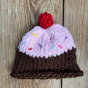 Handmade Knit Newborn Hat Cupcake